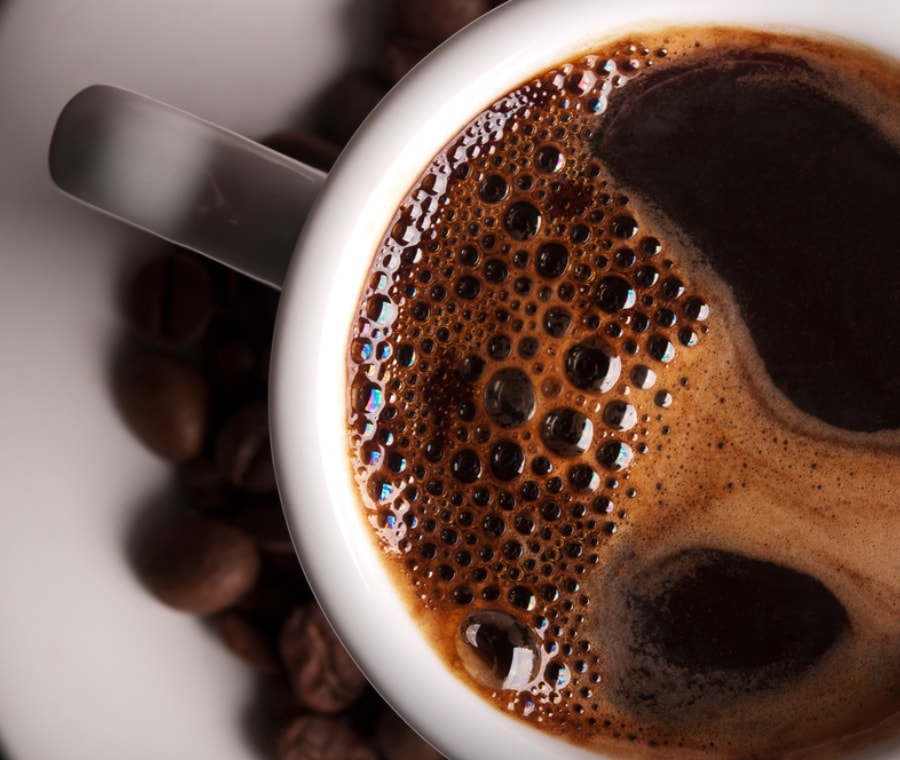 Bere il caffè fa bene: i benefici per la salute